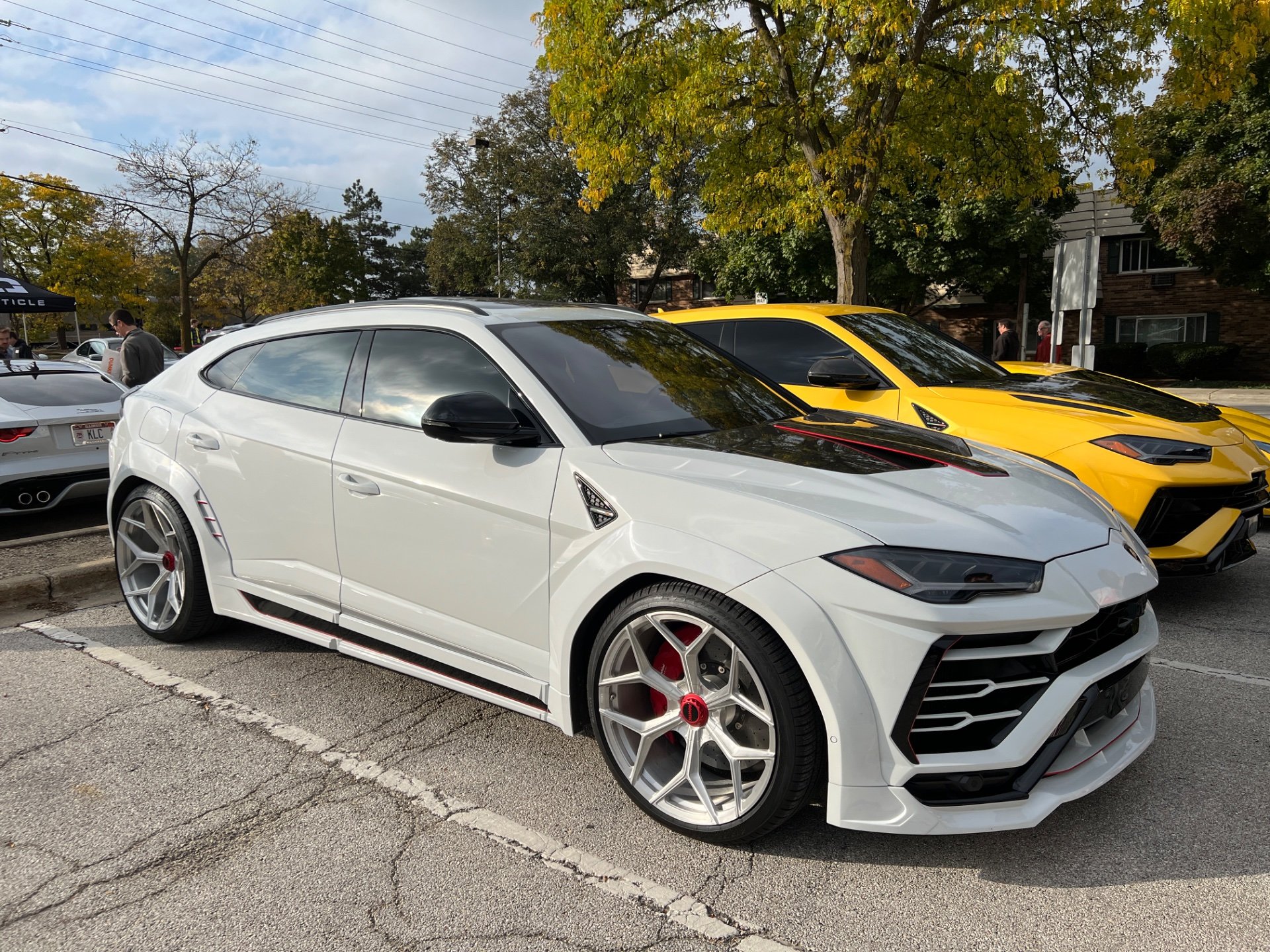 Scenes from a recent car show - Image 5