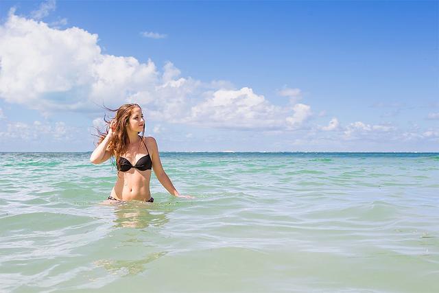 Favorite things to do at the beach - Image 1