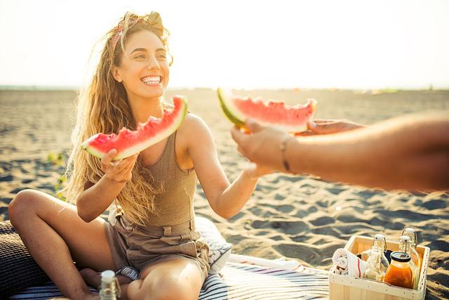 Favorite things to do at the beach - Image 8